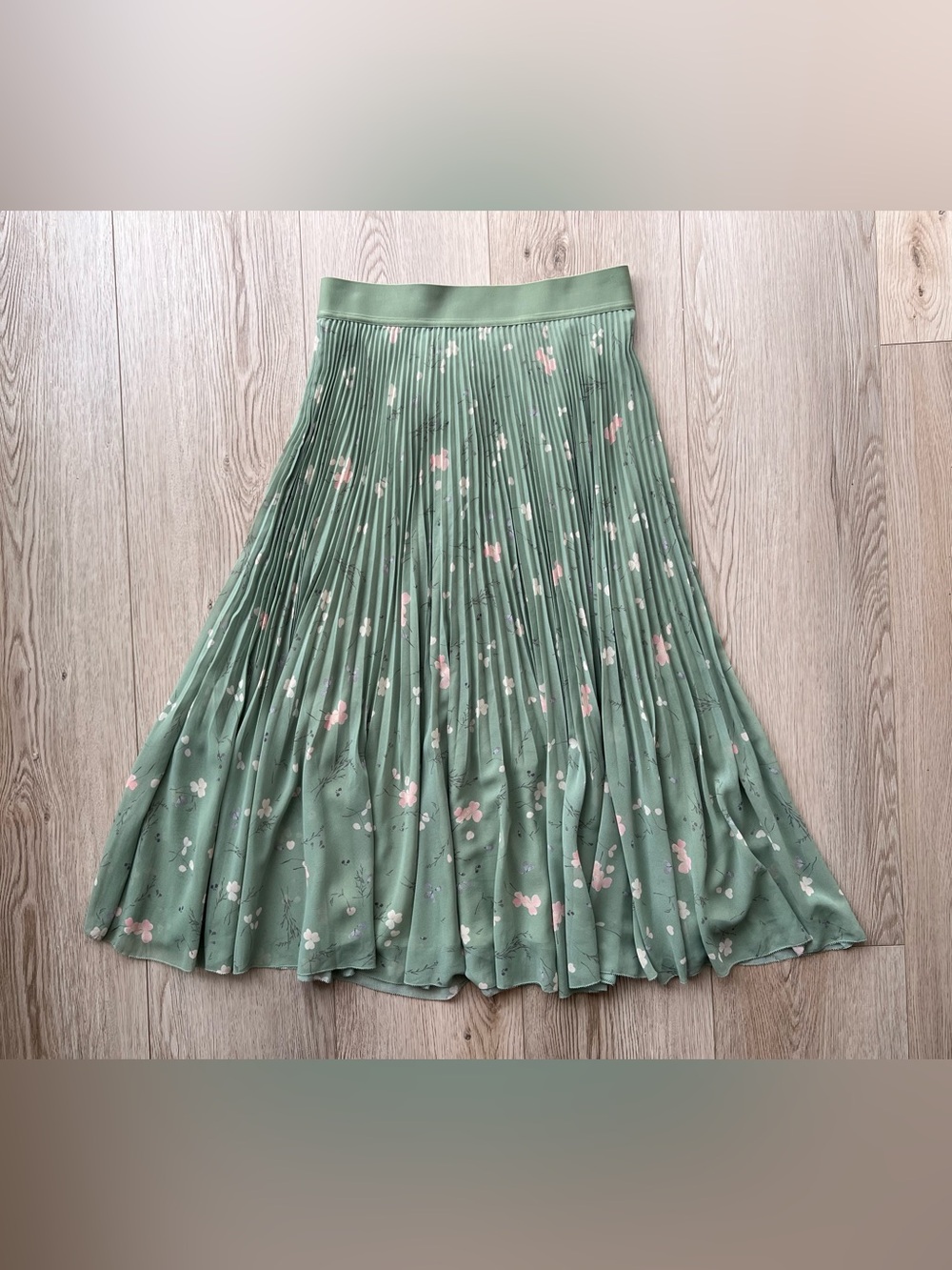 Wilfred Twirl Midi Skirt Sz L - Picture 12 of 16